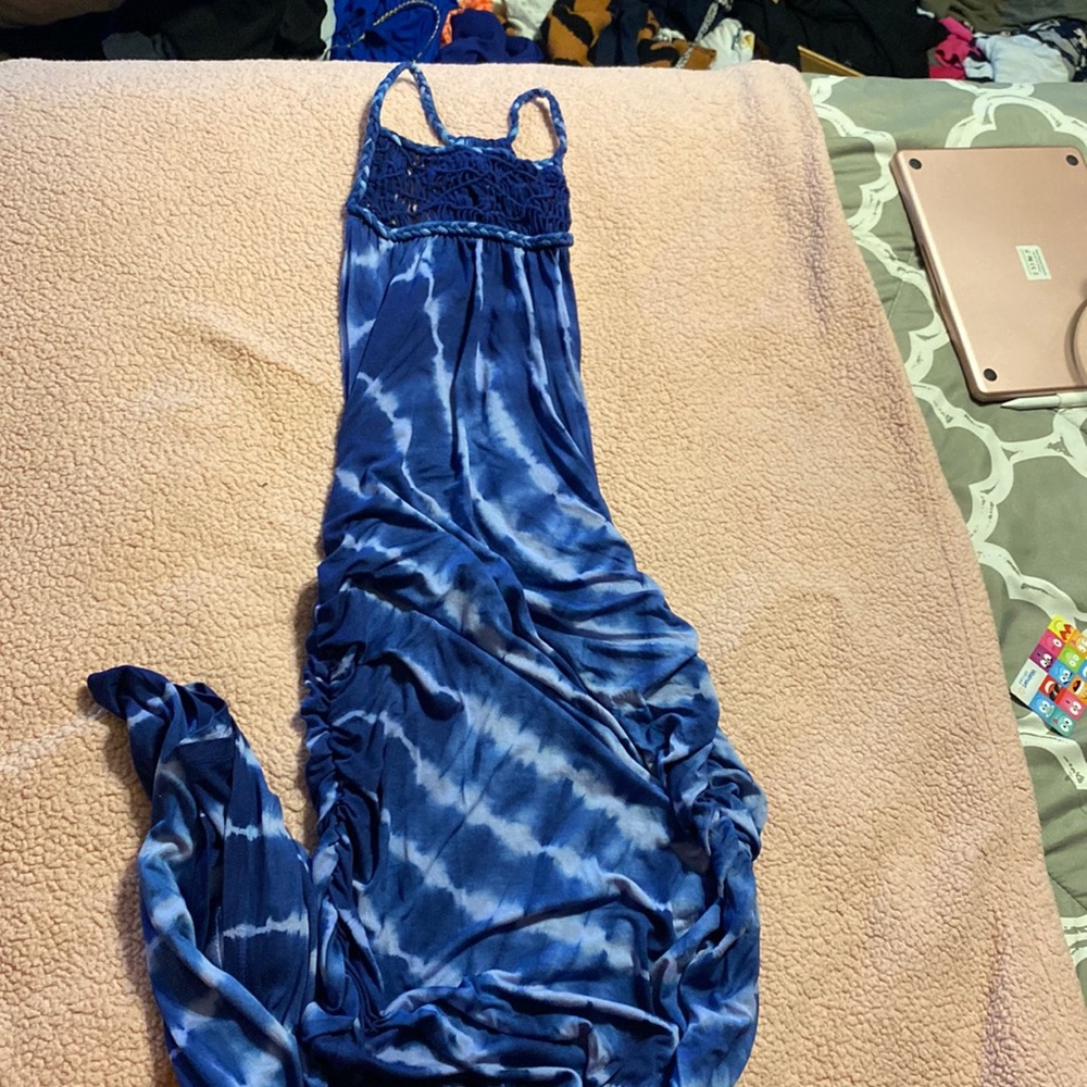 selling this tie dye dress !!
